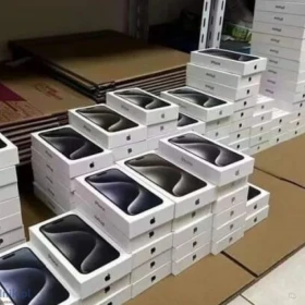 Apple iPhone 15 Pro Max 1TB,Samsung Galaxy Z Fold5 1TB