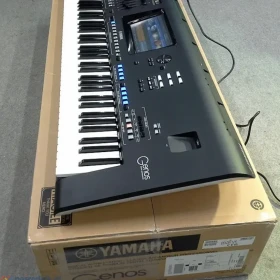 Yamaha PSR-A5000, Yamaha PSR-SX900, Yamaha Montage 8, Korg Kronos2, Roland FANTOM-8, Roland JUPITER-X, Nord Electro 6D