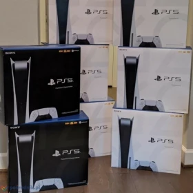 KONSOLA Sony PlayStation 5 wraz z 5 grami