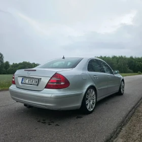 Mercedes-Benz Klasa E 200 Kompressor T Classic