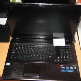 Duzy laptop 18 cali! Nowy gwarancja dwie karty graf intel i5 dw dyski 