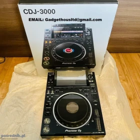 Pioneer CDJ-3000 Multi-Player / Pioneer DJM-A9 DJ Mixer / Pioneer DJ DJM-V10-LF Mixer / Pioneer DJM-S11 / Pioneer CDJ-2000NXS2 / Pioneer DJM-900NXS2 