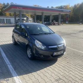 Opel Corsa D 1.4 90km Cosmo