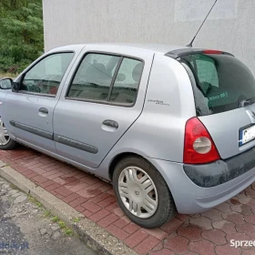 RENAULT CLIO II , 2004 r 1.2 16V ,75 KM przebieg ok 176 tyś km - godne auto do jazdy - OSOBA PRYWATNA