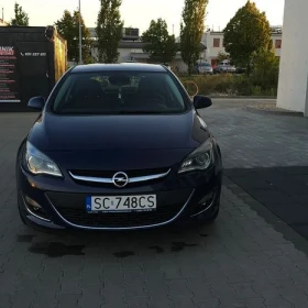 Opel Astra IV 1.6 T SIDI Cosmo S&S