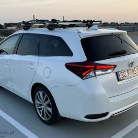 Toyota Auris Kombi, Bezwypadkowa, Salon PL, 2015 rok produkcji