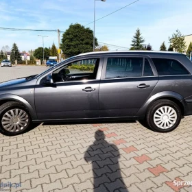 Opel Astra H 1.4 KOMBI benzyna 2010r 