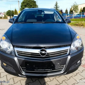 Opel Astra H 1.4 KOMBI benzyna 2010r 