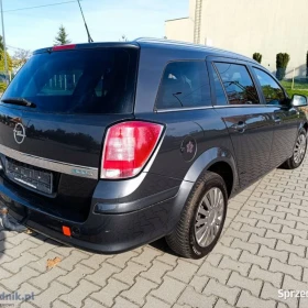 Opel Astra H 1.4 KOMBI benzyna 2010r 