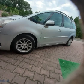 Samochód osobowy citroen C 4 Grand picasso