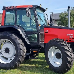 Valtra deere, nowe leśne opony stan bdb