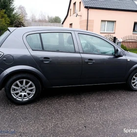 Opel Astra H 1.4 benzyna 2009r 5 drzwi PRZEBIEG TYLKO 107 tys,km