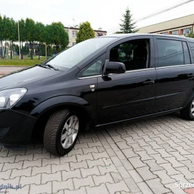 Opel Zafira 1.8 benzyna 2010r 7 osobowy udok. przebieg