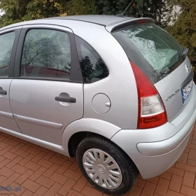 Citroen C3 2008 poj 1.1  benzna , przebieg 42 tys Ważne opłaty