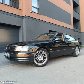 Lexus LS 400 KLASYK Aleksander Gudzowaty