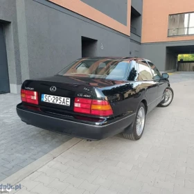 Lexus LS 400 KLASYK Aleksander Gudzowaty