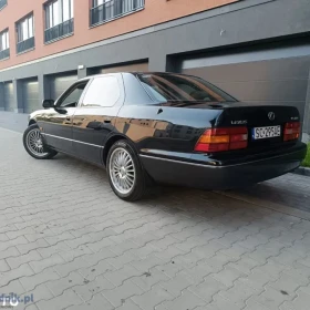 Lexus LS 400 KLASYK Aleksander Gudzowaty