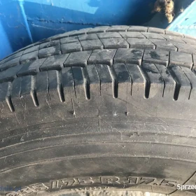 opona michelin 235/75/17,5 z zapasu