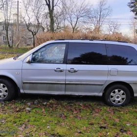 Samochód Kia Carnival