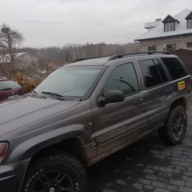 Jeep Grand Cherokee Sport 2.7D