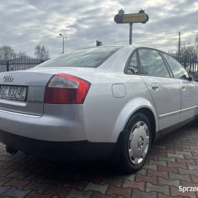 Audi A4 B6 (8E2) 2003 r. 2.0 FSI