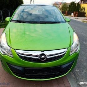 Opel Corsa 1.4 benzyna 2012r 5 drzwi szyberdach 