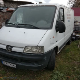 Peugeot boxer 2004r 2.0hdi średni niski