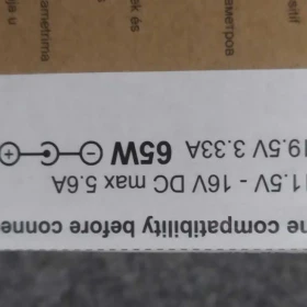 ZASILACZ samochodowy HP Compaq  Akyga AK-ND-40  65W wejście 11,5-16V wyjście  wtyk 4,5 x 3.0 mm, nowy