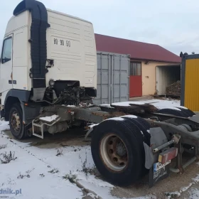 Ciągnik siodłowy Volvo FH12