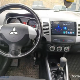 Mitsubishi Outlander 2.4 benzyna 2009r 4x4 skrzynia manualna 