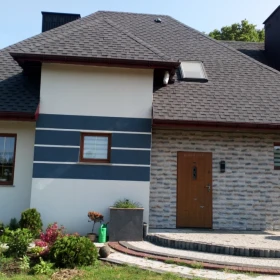 Dom 240m2 z garażem, hala garażowa 180m2, duży ogród 