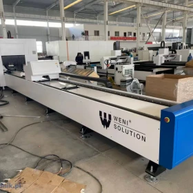 Wycinarka laserowa Fiber CNC cięcie rur i profili Model TL z głowicą ukosującą półautomat 6M podajnik