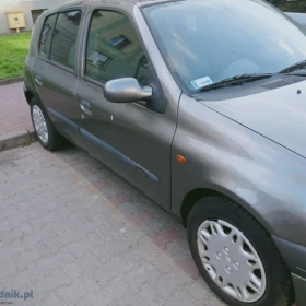 Renault Clio II 