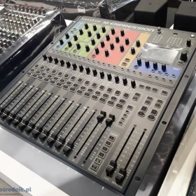 www.bulkphsales.com Nowe, cyfrowe miksery, miksery analogowe, sprzęt DJ, miksery DJ, gramofonie i inne