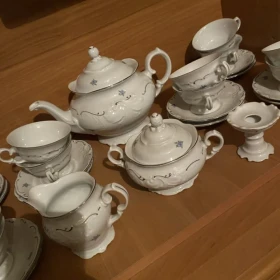 Porcelana Wawel komplet na 12 osób-filizanki, dzbanki-PRL vintage