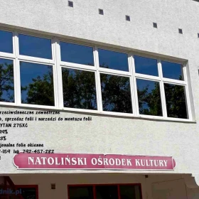 Folie okienne Warszawa -Folie z usługą oklejania , folie na okna, drzwi, witryny, balkony, ścianki działowe, kabiny prysznicowe-OKLEJAMY