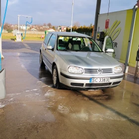 Golf 4