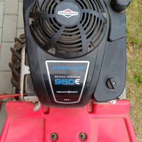 SPRZEDAM kosiarkę rotacyjną