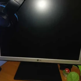 Komputer PC, monitor LG 17 cali 