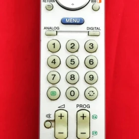 Pilot Oryginalny Do Telewizora Sony RM - ED 007 Srebrny Sprawny