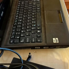 Laptop Asus K52JC