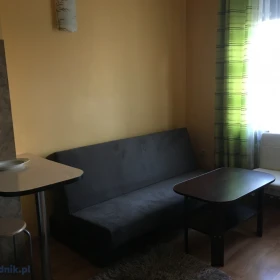 Kawalerka na 4pietrze umeblowane ul.Aleja Pokoju 2