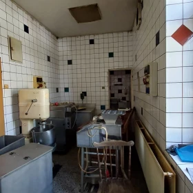 Budynek piekarni, pow. zab. 273 m2, użyt.183 m2, z działką 0,1985 ha [ użytkowanie wieczyste]