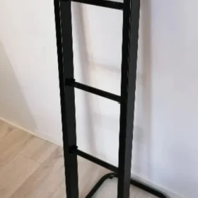 Stojak do Ekspozycji Kabli Metalowy Czarny Jak Nowy