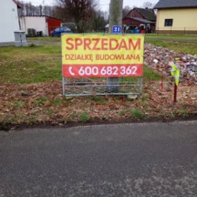 Działka Budowlana 11 ar. z Super LOKALIZACJĄ na Wsi , pod Lasem : wszystkie Media w Zasięgu z Drogą