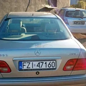 Mercedes Benz 