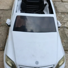 Samochód Elektryczny Dla Dzieci Mercedes GLK 350 Używany Sprawny Biały Plus Ładowarka