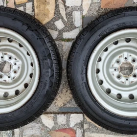 Felgi Stalowe 13" 135 x 13 2 Sztuki 4 Śruby Używane Stan Bardzo Dobry