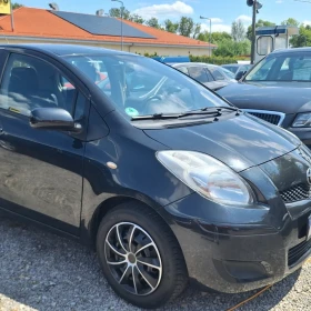 Toyota Yaris II 1.0 2009r. 5Drzwi