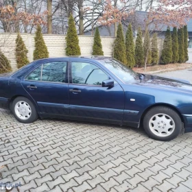 Mercedes-Benz Klasa E W210